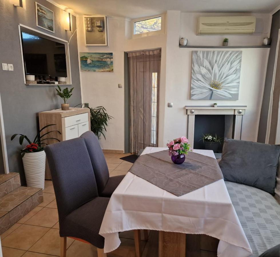 Apartment Ana Lozica With Terrace Dubrovnik Exterior foto